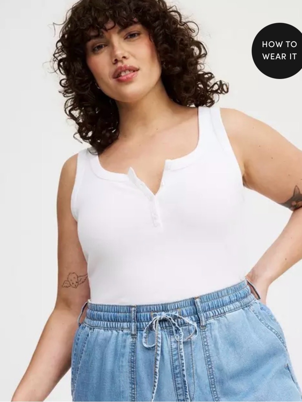 TORRID WOMEN’S WHITE RIBBED HENLEY TANK TOP, BUTTONS, PLUS SZ 3, SCOOP NECK, NWT - Picture 2 of 9